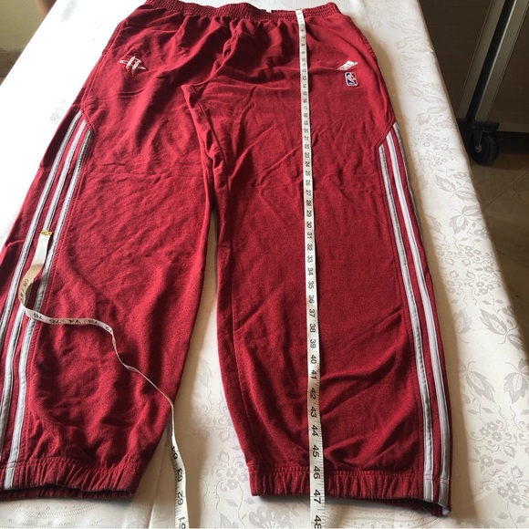 Adidas NBA Men’s Size 2XL Red Sweatpants Elastic Waist 2” + Length 3 Stripes - Picture 9 of 16